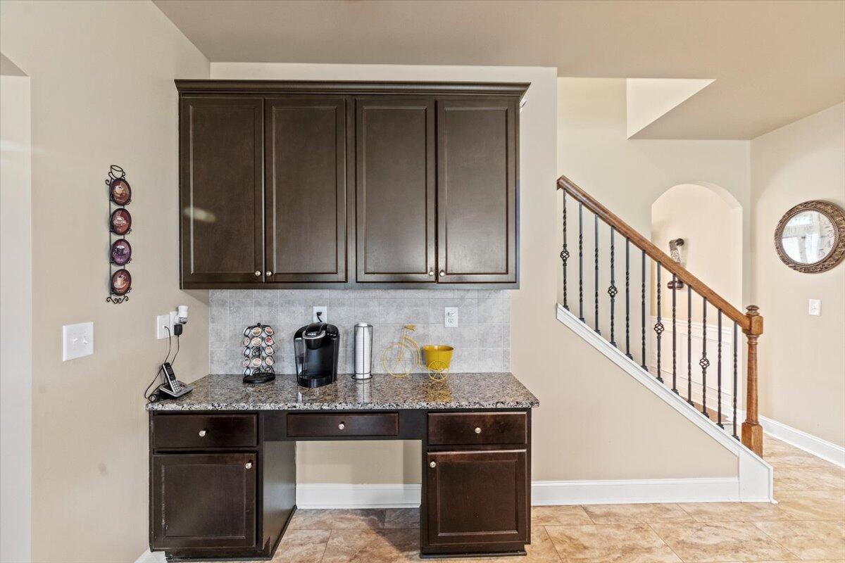 208 Dripping Rock Pass Grovetown, GA 30813 - Photo 18 of 49 18-Kitchen