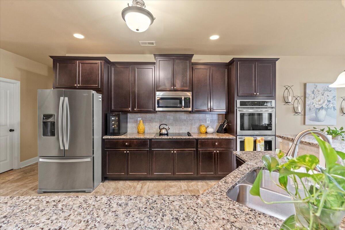 208 Dripping Rock Pass Grovetown, GA 30813 - Photo 21 of 49 21-Kitchen