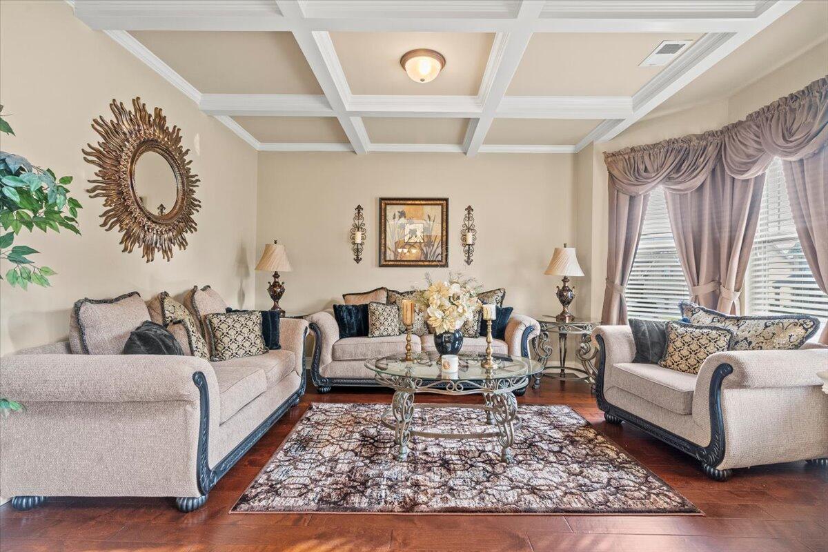 208 Dripping Rock Pass Grovetown, GA 30813 - Photo 6 of 49 08-Great Room