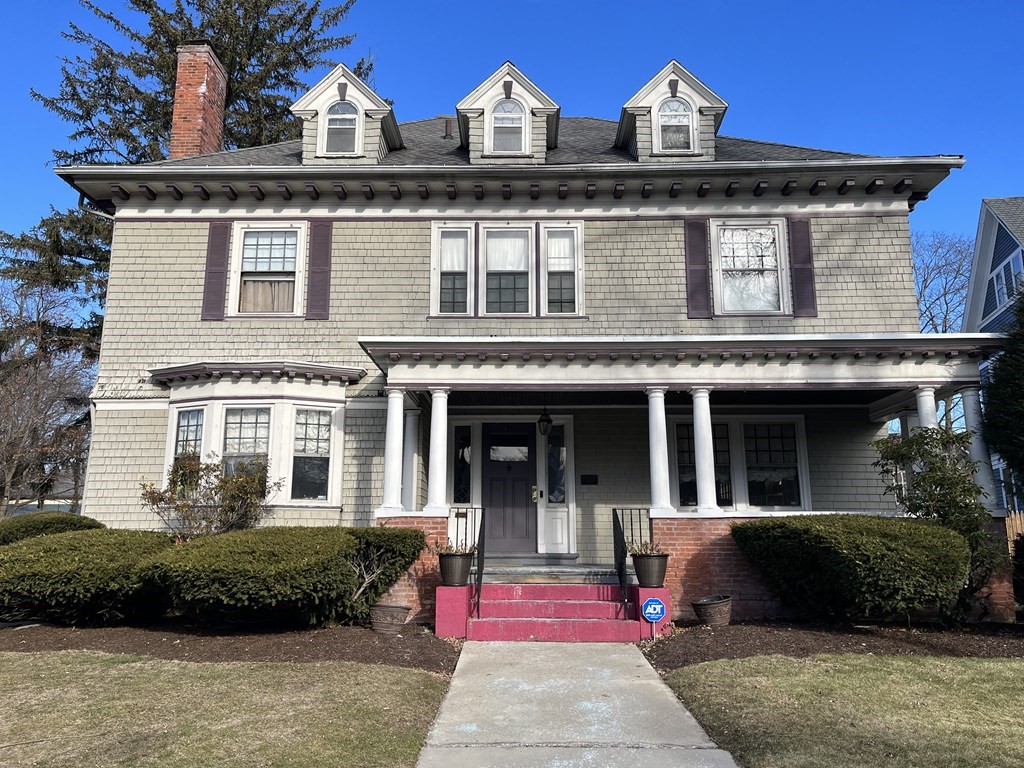 11 Ingersoll Grove, Springfield, MA 01109 Compass