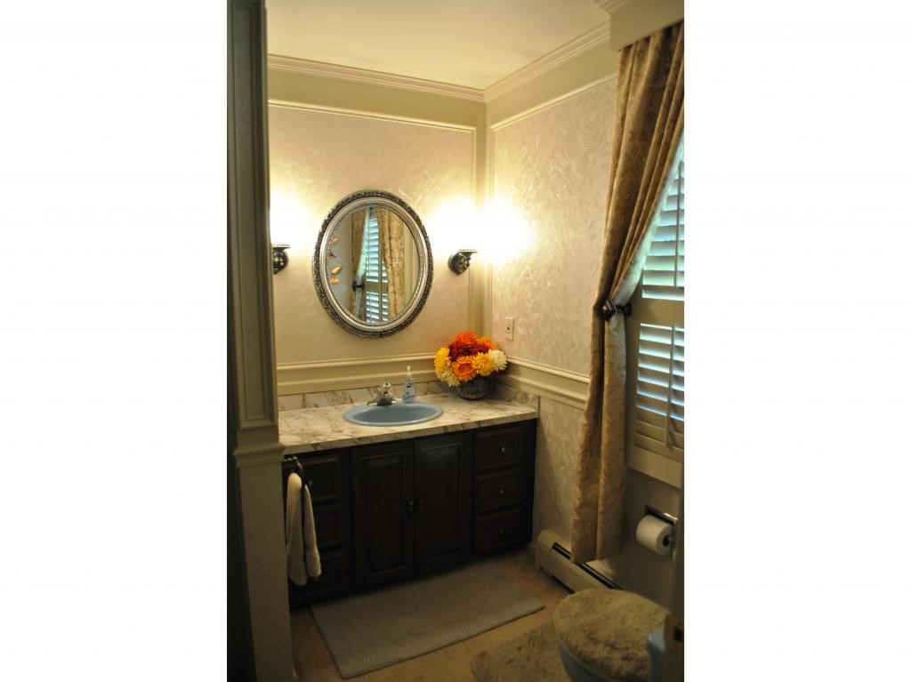 166 Staniford Road Burlington, VT 05408 - Photo 18 of 34