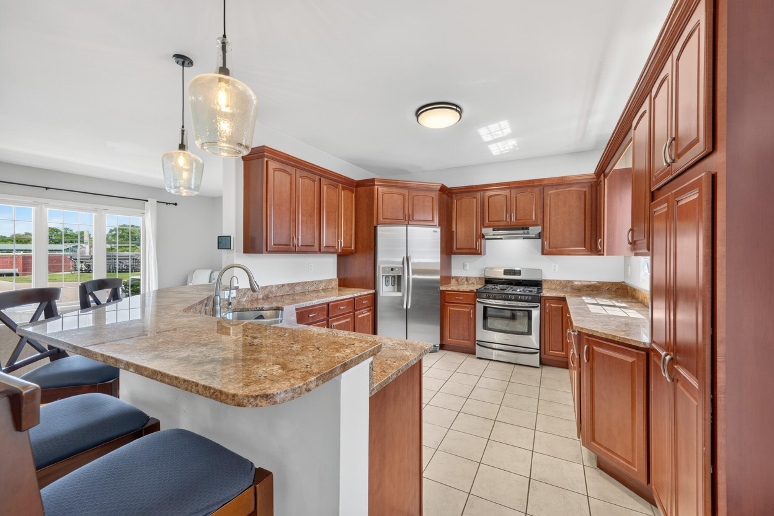 1600 Center Street Whiting, IN 46394 - Photo 16 of 48 3000x2000