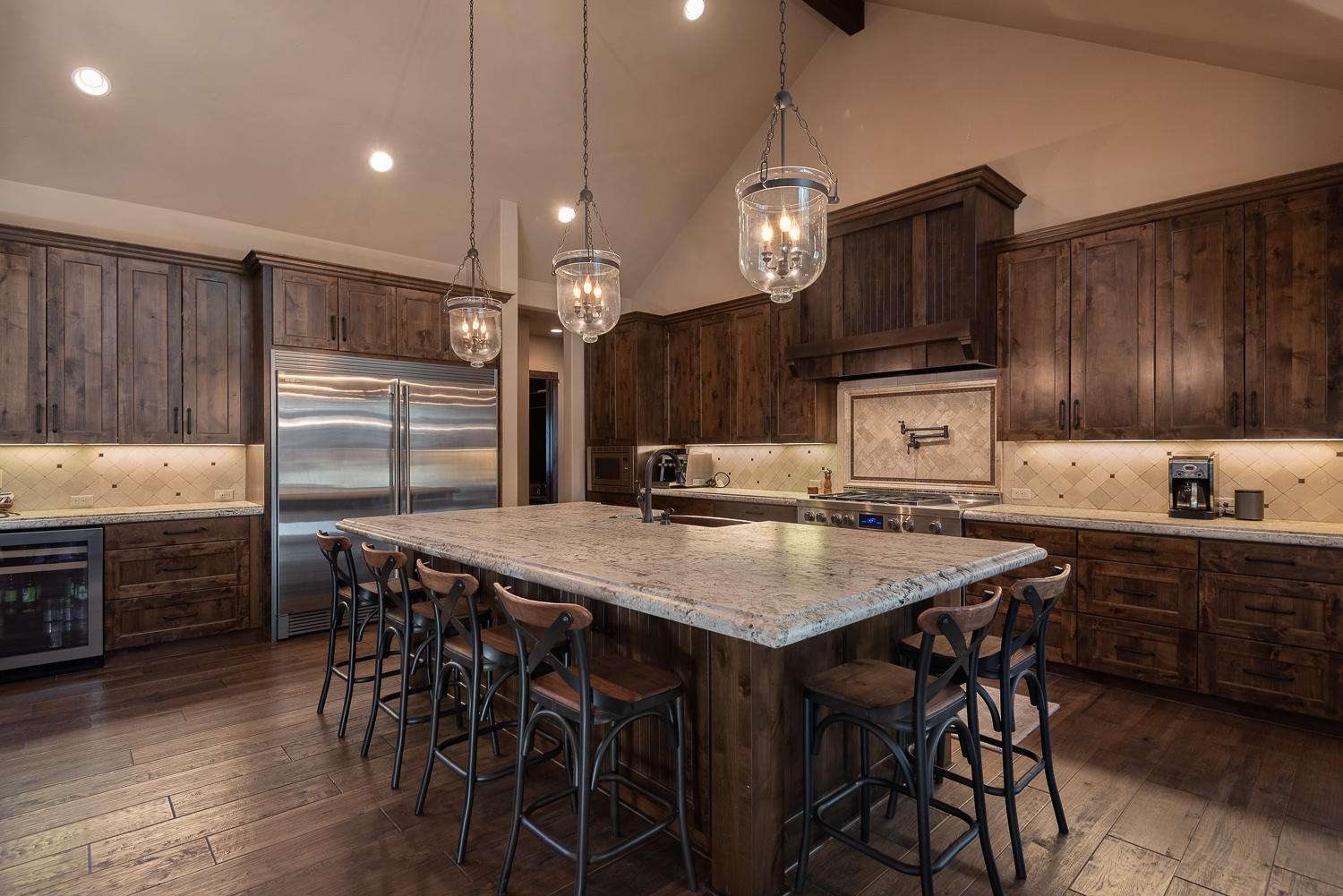 56619 Sunstone Loop Bend, OR 97707 - Photo 7 of 24 Kitchen