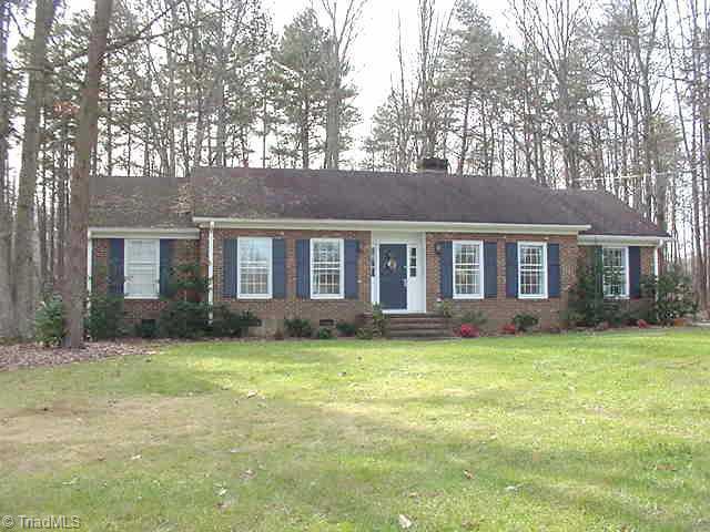 4302 Kimmeridge Road Greensboro, NC 27406 - Photo 1 of 1 Exterior Front. G260379 4302 Kimmeridge Dr.