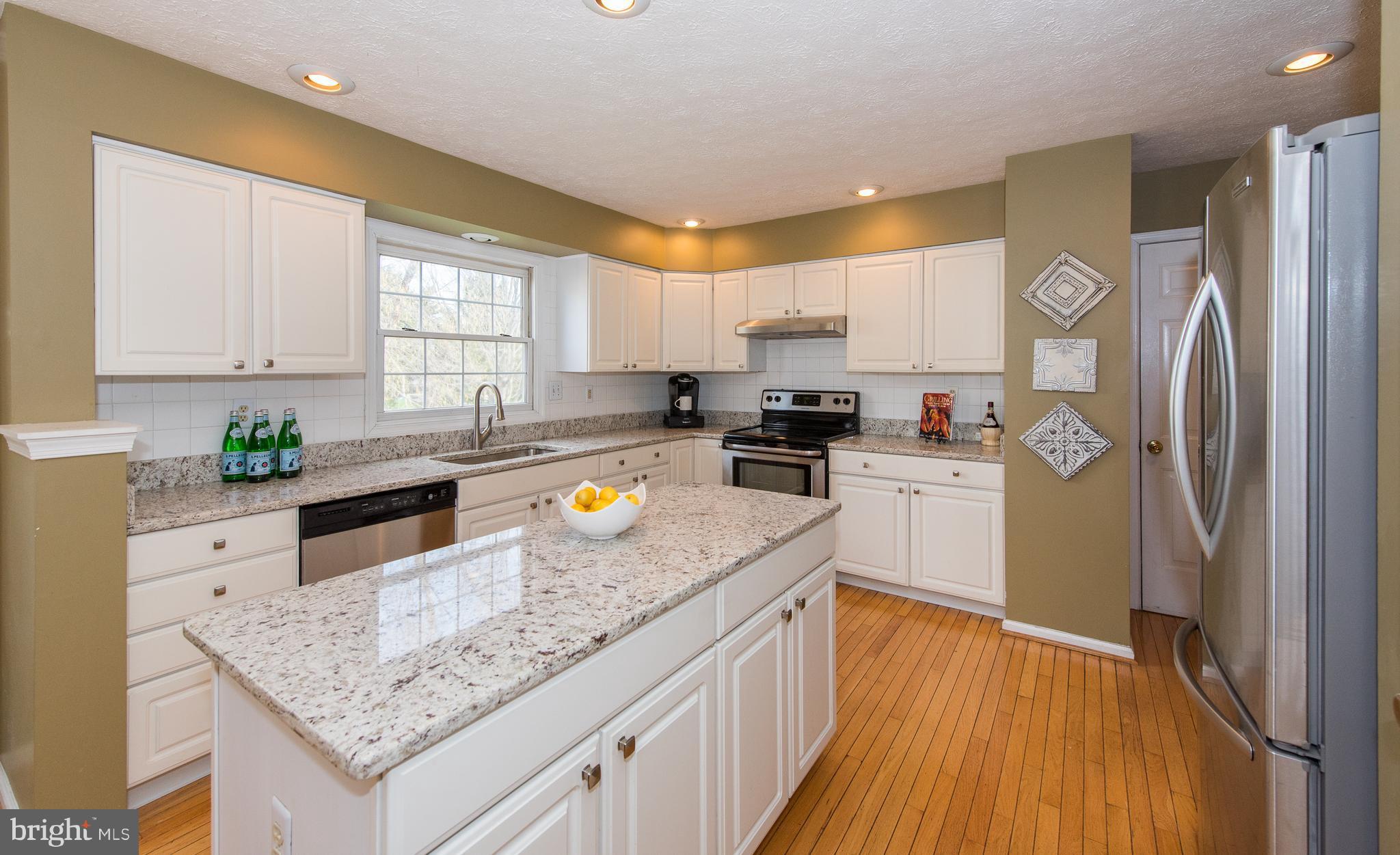 10244 Wetherburn Road Ellicott City, MD 21042 - Photo 7 of 30 Kitchen