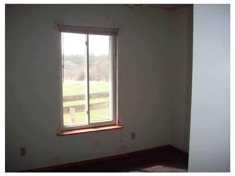 4990 Willow Dale Road Springfield, OH 45502 - Photo 5 of 13