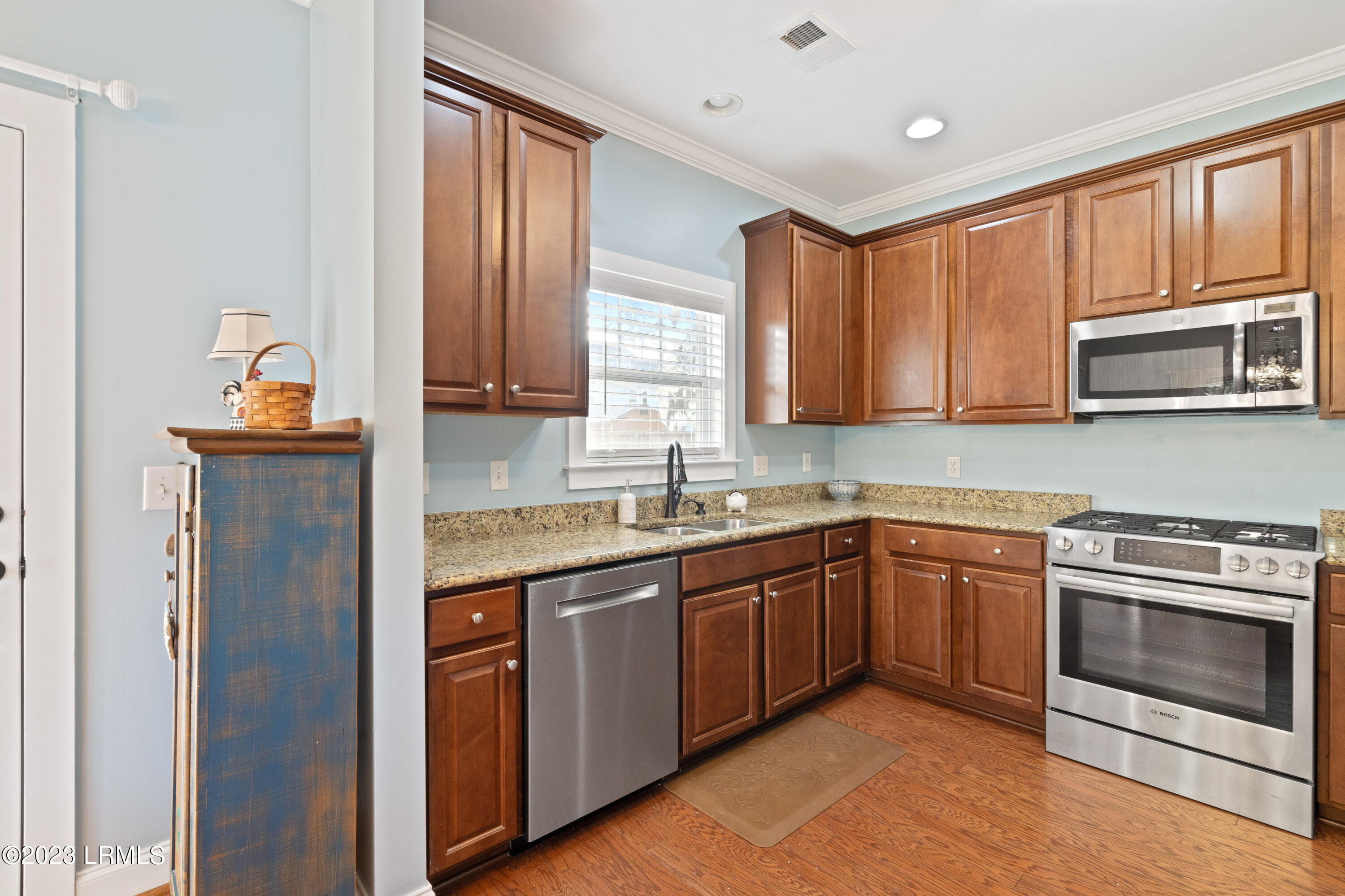 11 Osprey Road Beaufort, SC 29907 - Photo 11 of 49 11 Osprey Updated-7