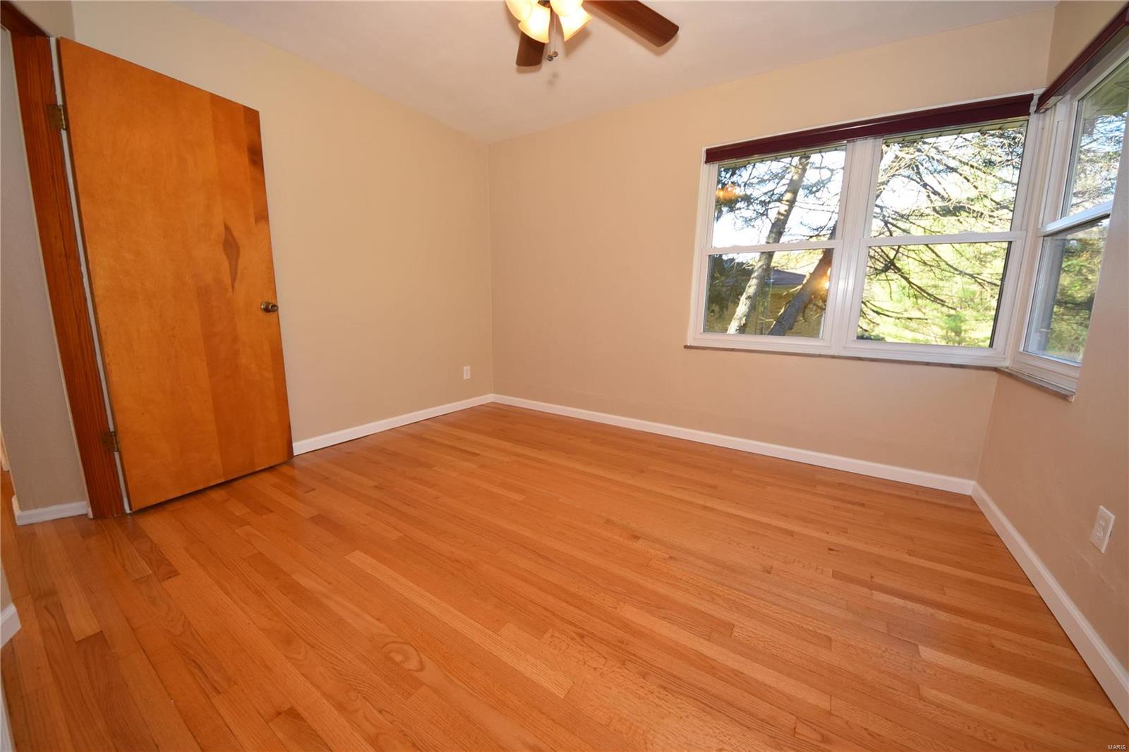 9911 N Road Fairview Heights, IL 62208 - Photo 15 of 37