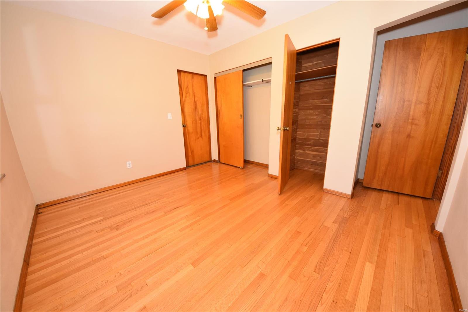 9911 N Road Fairview Heights, IL 62208 - Photo 17 of 37