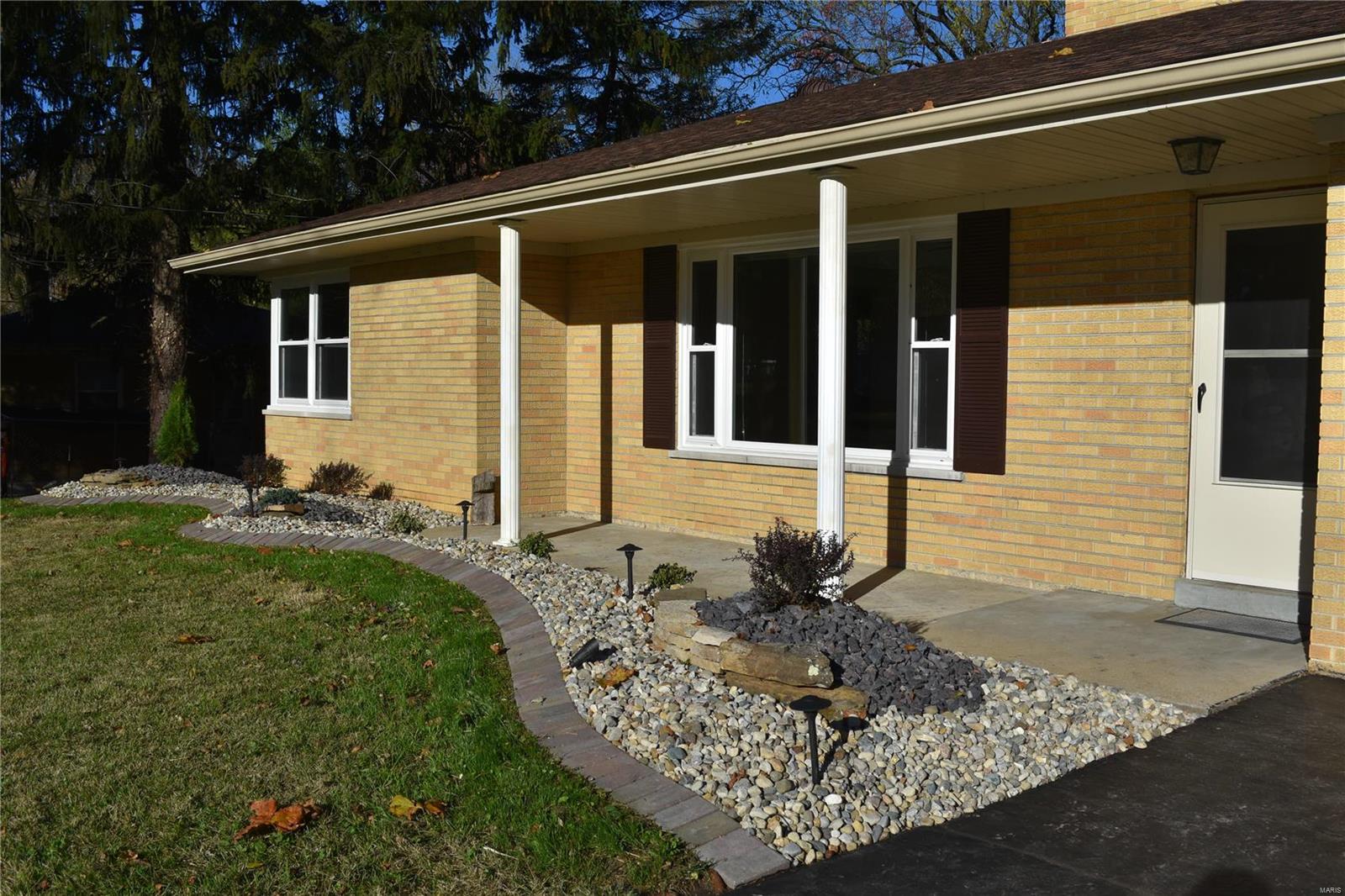9911 N Road Fairview Heights, IL 62208 - Photo 5 of 37