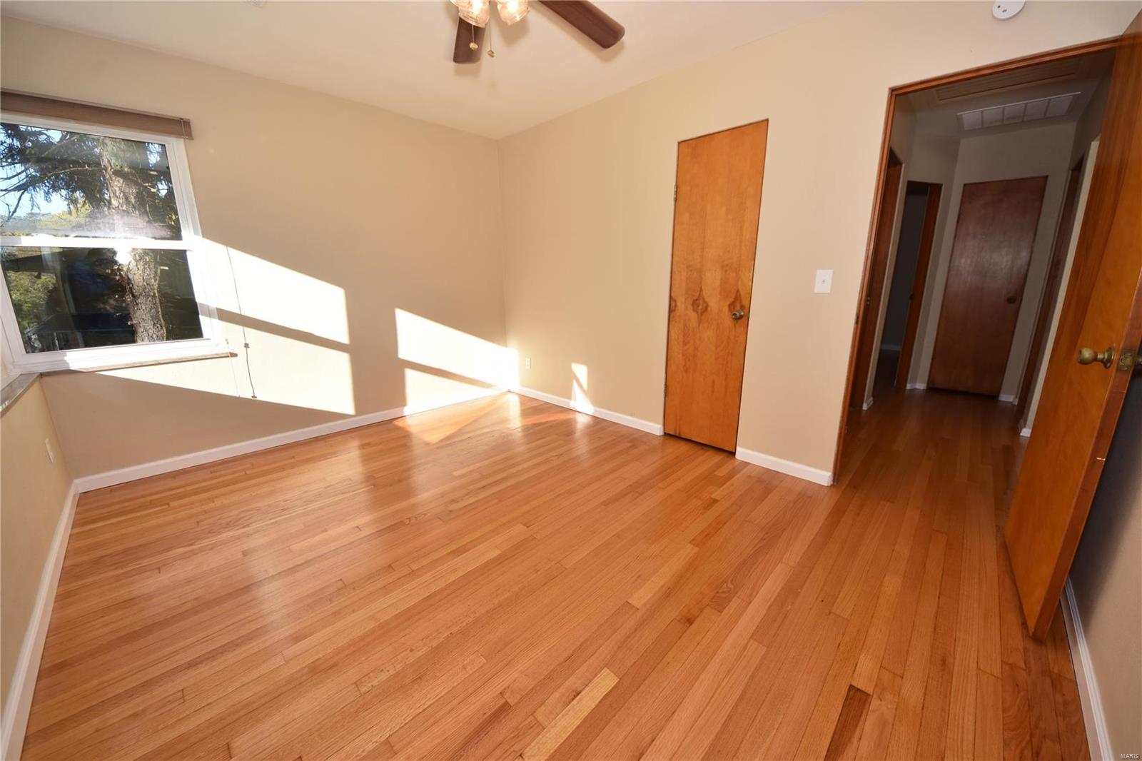9911 N Road Fairview Heights, IL 62208 - Photo 9 of 37