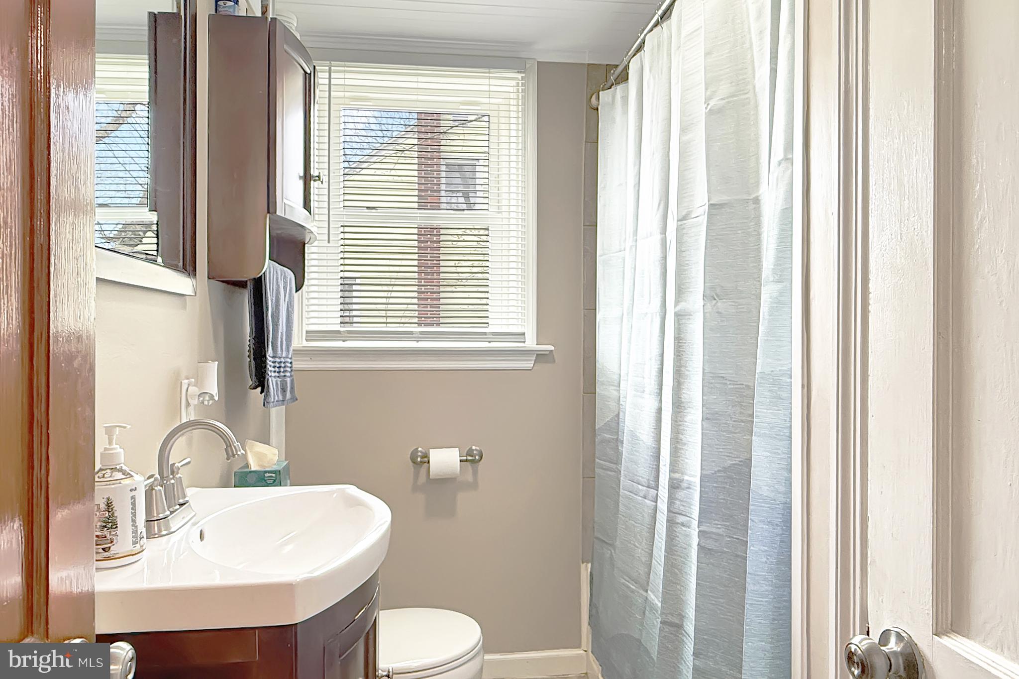 414 Conwell Street Milton, DE 19968 - Photo 12 of 22 Downstairs Full Bath