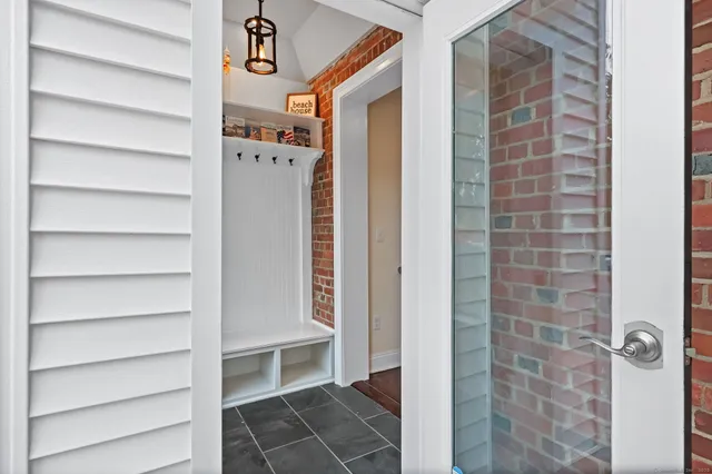 $549,900 | 516 Valley Road, Stratford, CT 06615