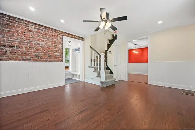 $549,900 | 516 Valley Road, Stratford, CT 06615