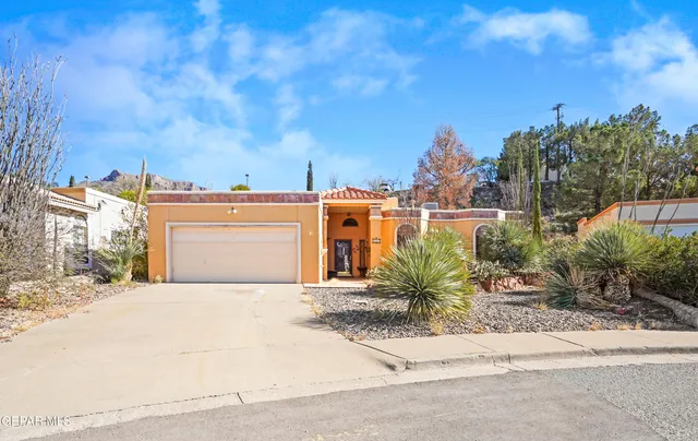 $340,000 | 822 Via Descanso Drive, El Paso, TX 79912