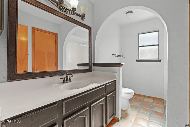 $340,000 | 822 Via Descanso Drive, El Paso, TX 79912