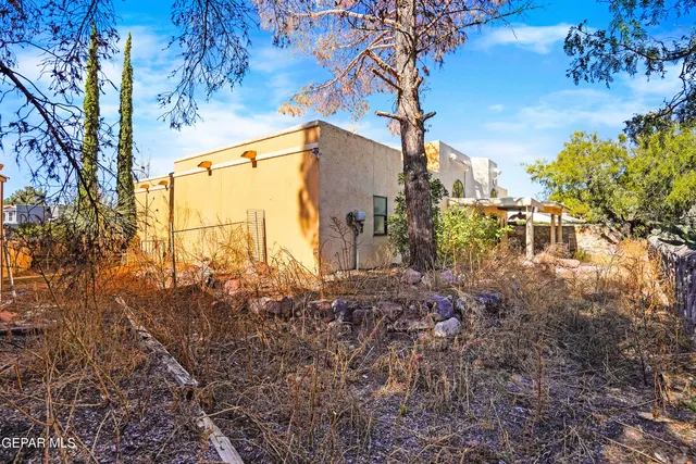 $340,000 | 822 Via Descanso Drive, El Paso, TX 79912