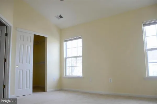 $2,800 | 14337 Legend Glen Court, Gainesville, VA 20155
