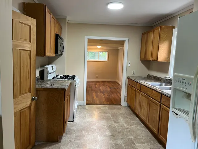 $157,000 | 498 Clyde Street, Newport, VT 05855