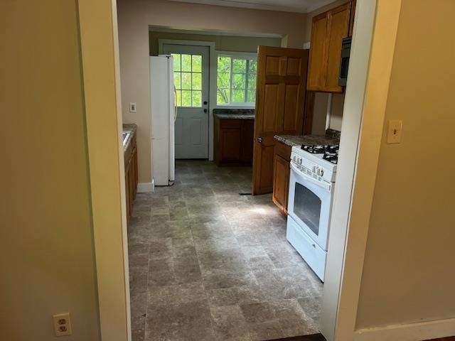 498 Clyde Street Newport, VT 05855 - Photo 18 of 38