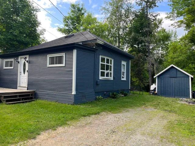 $157,000 | 498 Clyde Street, Newport, VT 05855