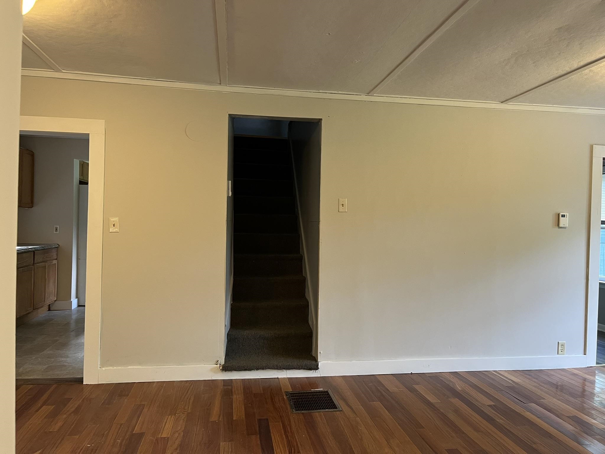 498 Clyde Street Newport, VT 05855 - Photo 31 of 38