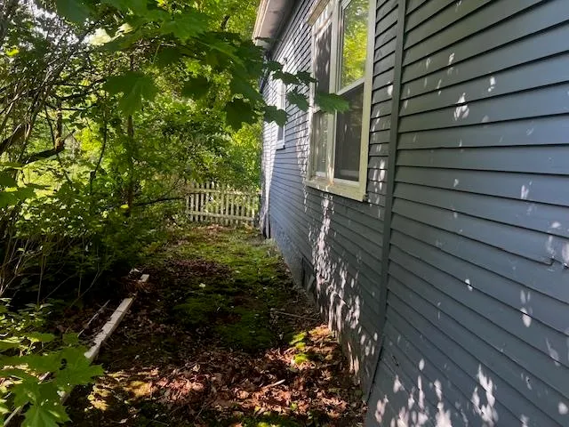 $157,000 | 498 Clyde Street, Newport, VT 05855