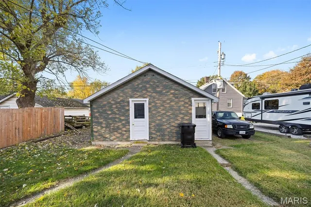 $150,000 | 1316 Raab Avenue, Belleville, IL 62220