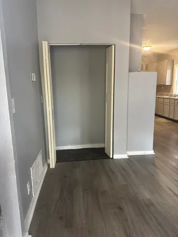 $1,600 | 15829 Loomis Avenue, Harvey, IL 60426