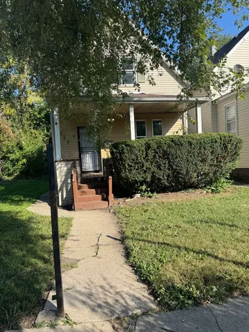 $1,600 | 15829 Loomis Avenue, Harvey, IL 60426