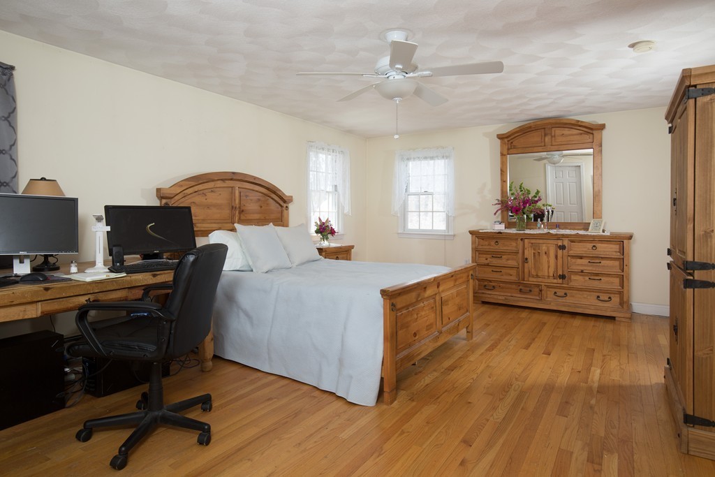 21 Purity Springs Road Burlington, MA 01803 - Photo 5 of 9 Gallery Image 5