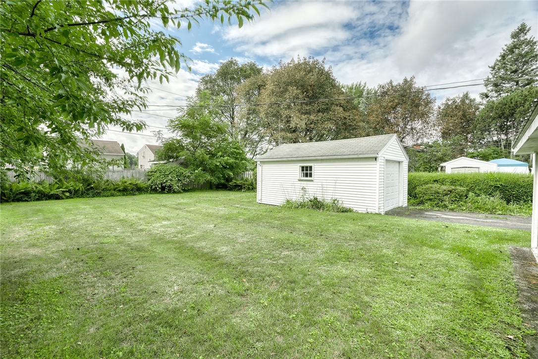 239 Fielding Road Greece, NY 14626 - Photo 36 of 36 Gallery Image 36