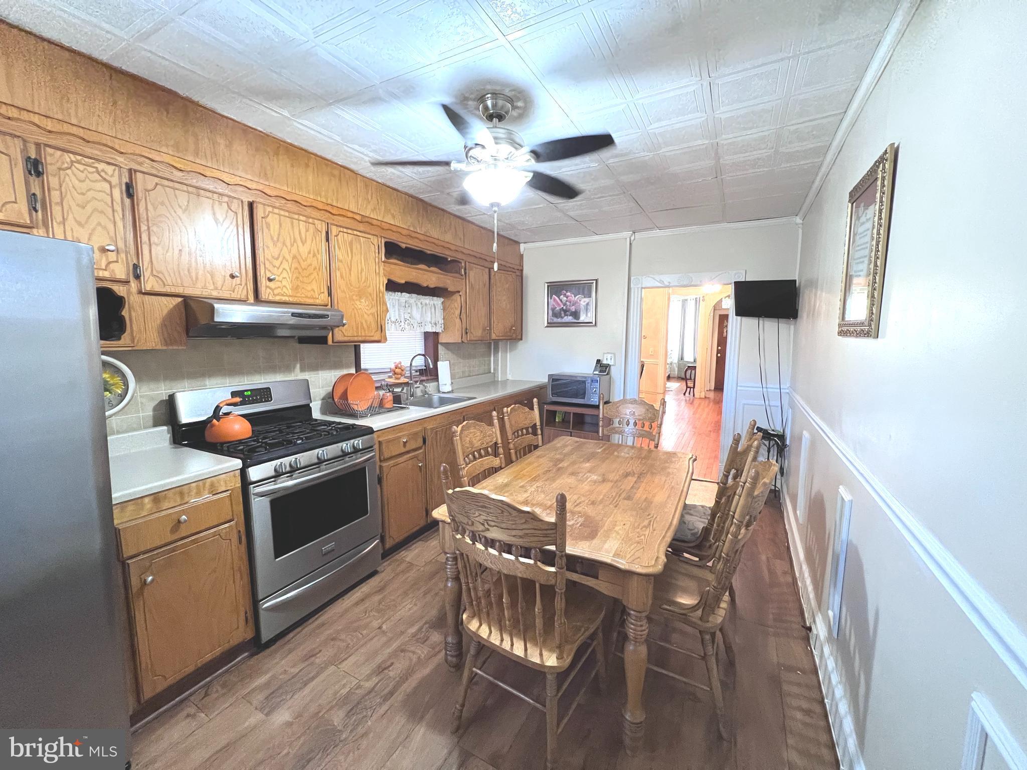 106 R Street Northeast Washington, DC 20002 - Photo 14 of 34 Kitchen