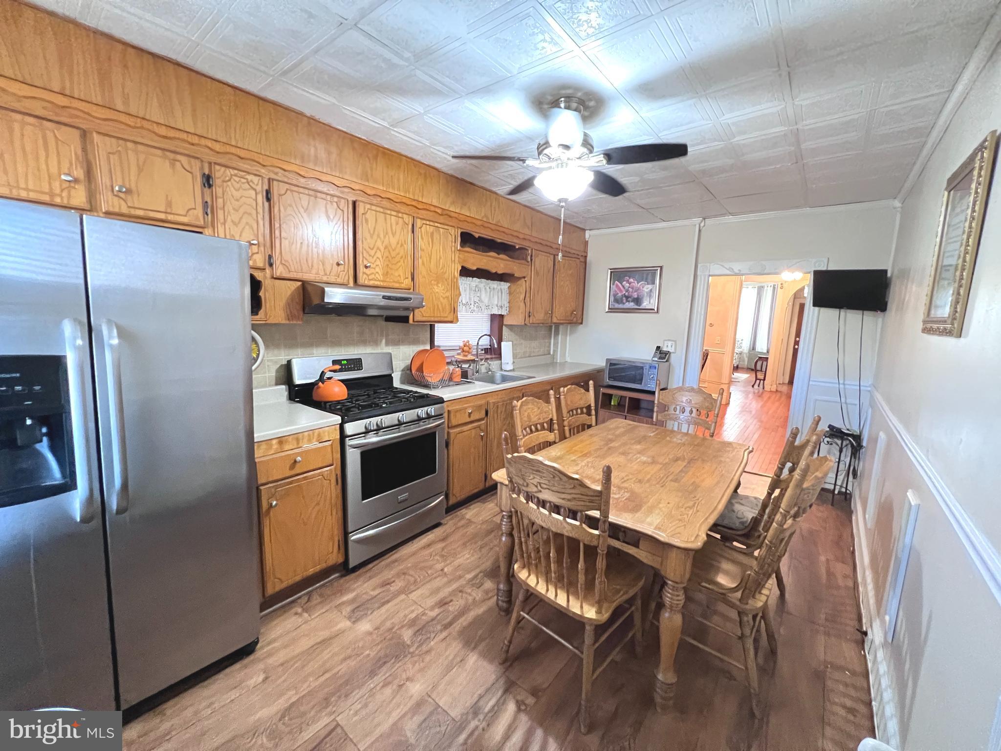 106 R Street Northeast Washington, DC 20002 - Photo 15 of 34 Kitchen
