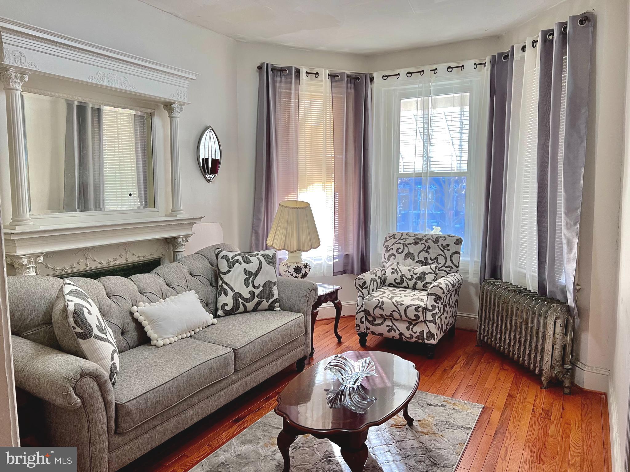 106 R Street Northeast Washington, DC 20002 - Photo 2 of 34 Living Room