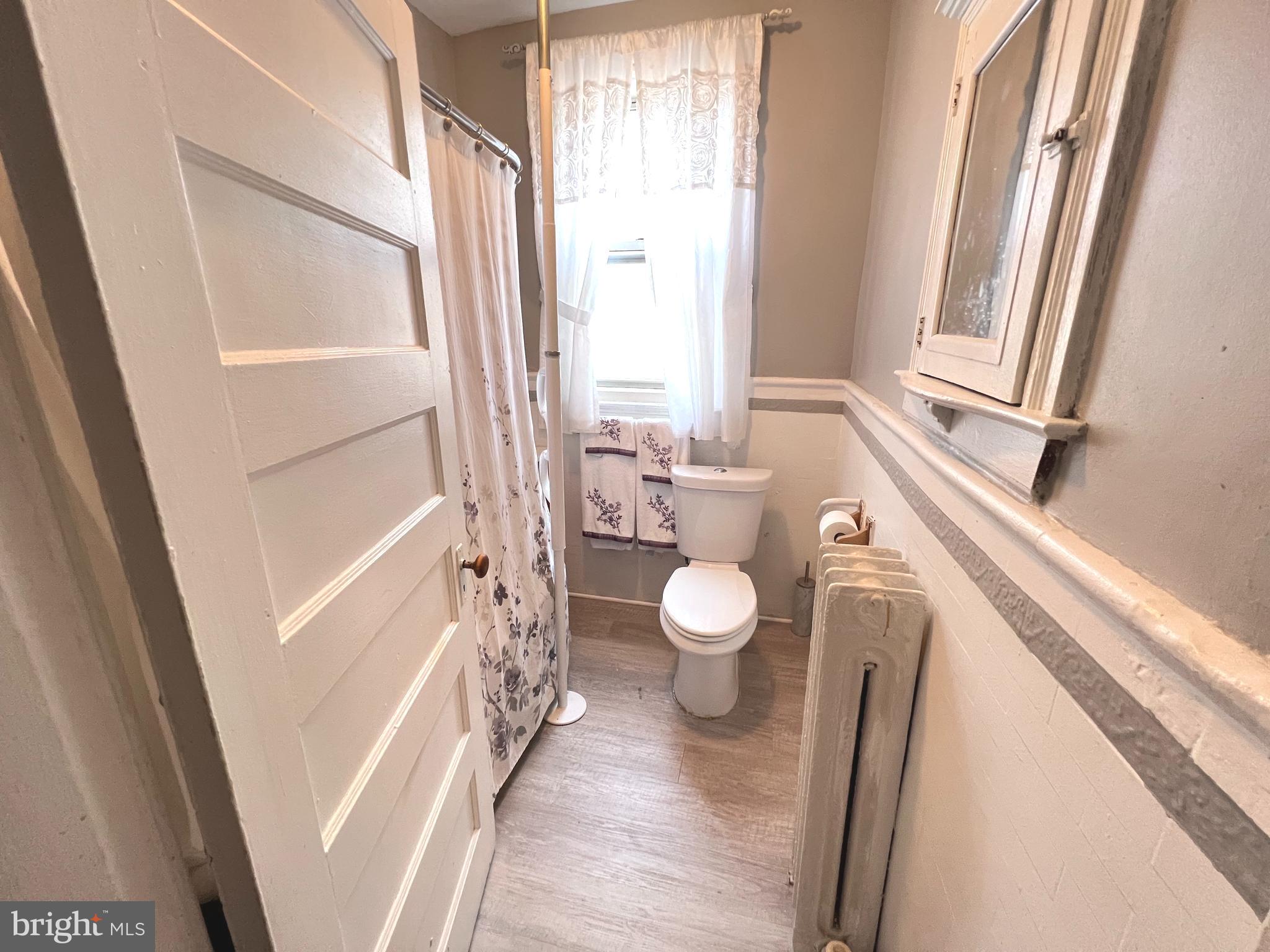 106 R Street Northeast Washington, DC 20002 - Photo 27 of 34 Upstairs Bath