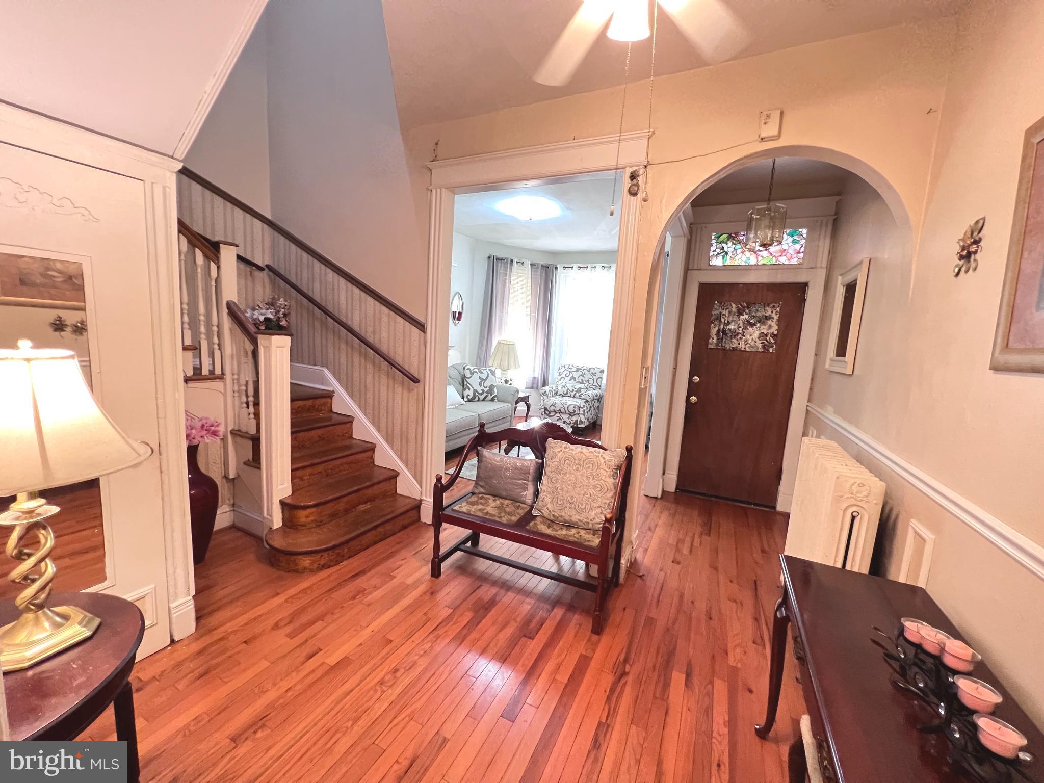 106 R Street Northeast Washington, DC 20002 - Photo 7 of 34 Foyer-Hall