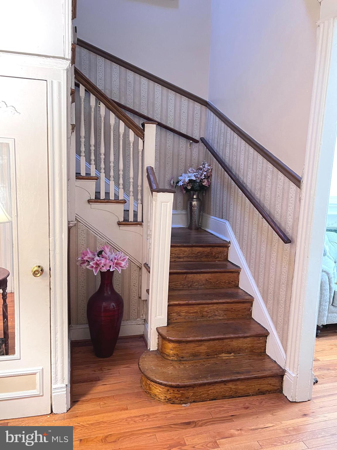 106 R Street Northeast Washington, DC 20002 - Photo 9 of 34 Stairs