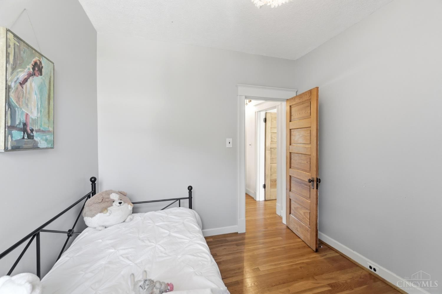 2806 Madison Road Cincinnati, OH 45209 - Photo 26 of 47