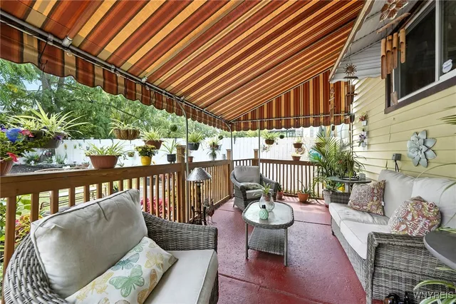 $349,900 | 295 Hoyt Street, Buffalo, NY 14213