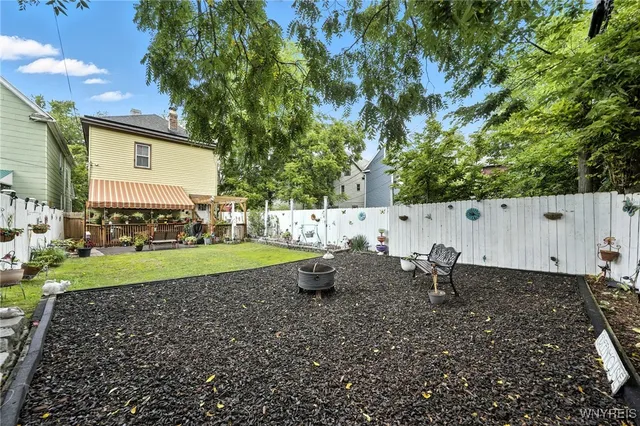 $349,900 | 295 Hoyt Street, Buffalo, NY 14213