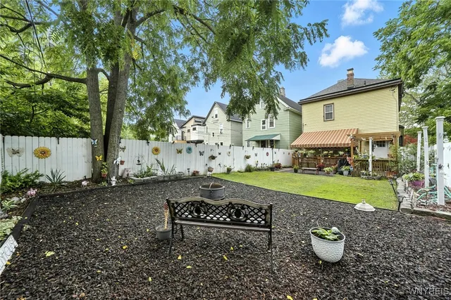 $349,900 | 295 Hoyt Street, Buffalo, NY 14213
