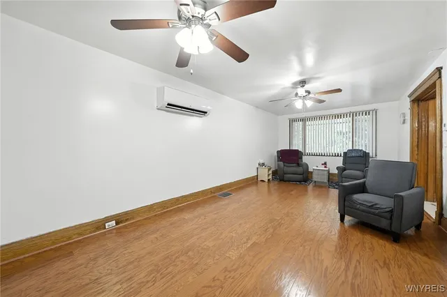 $349,900 | 295 Hoyt Street, Buffalo, NY 14213