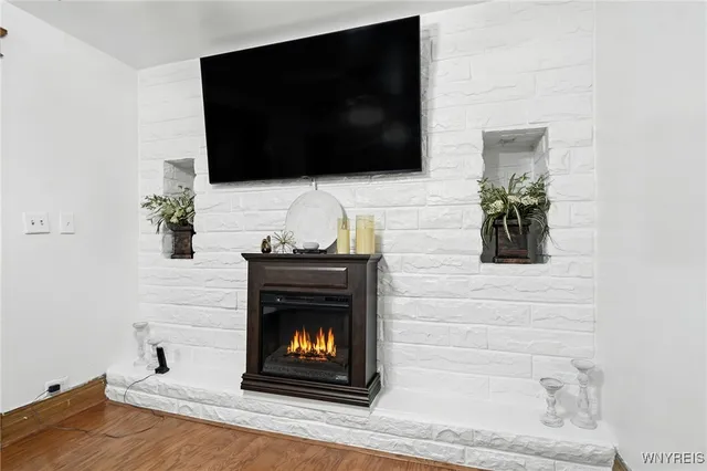 $349,900 | 295 Hoyt Street, Buffalo, NY 14213