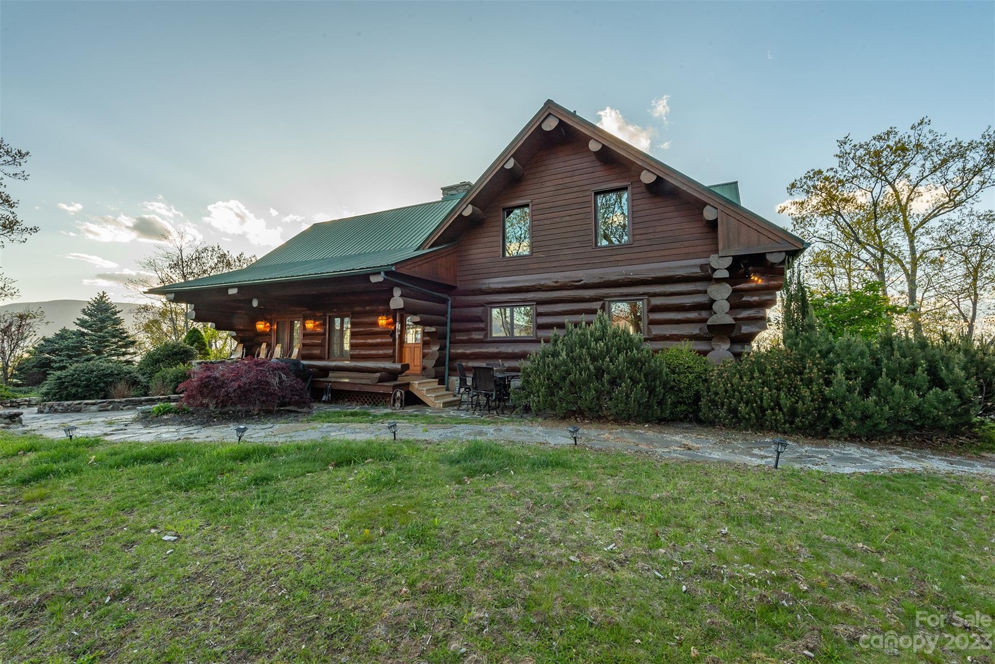 685 Talbot Drive Canton, NC 28716 - Photo 34 of 48 a front view of a house with a yard