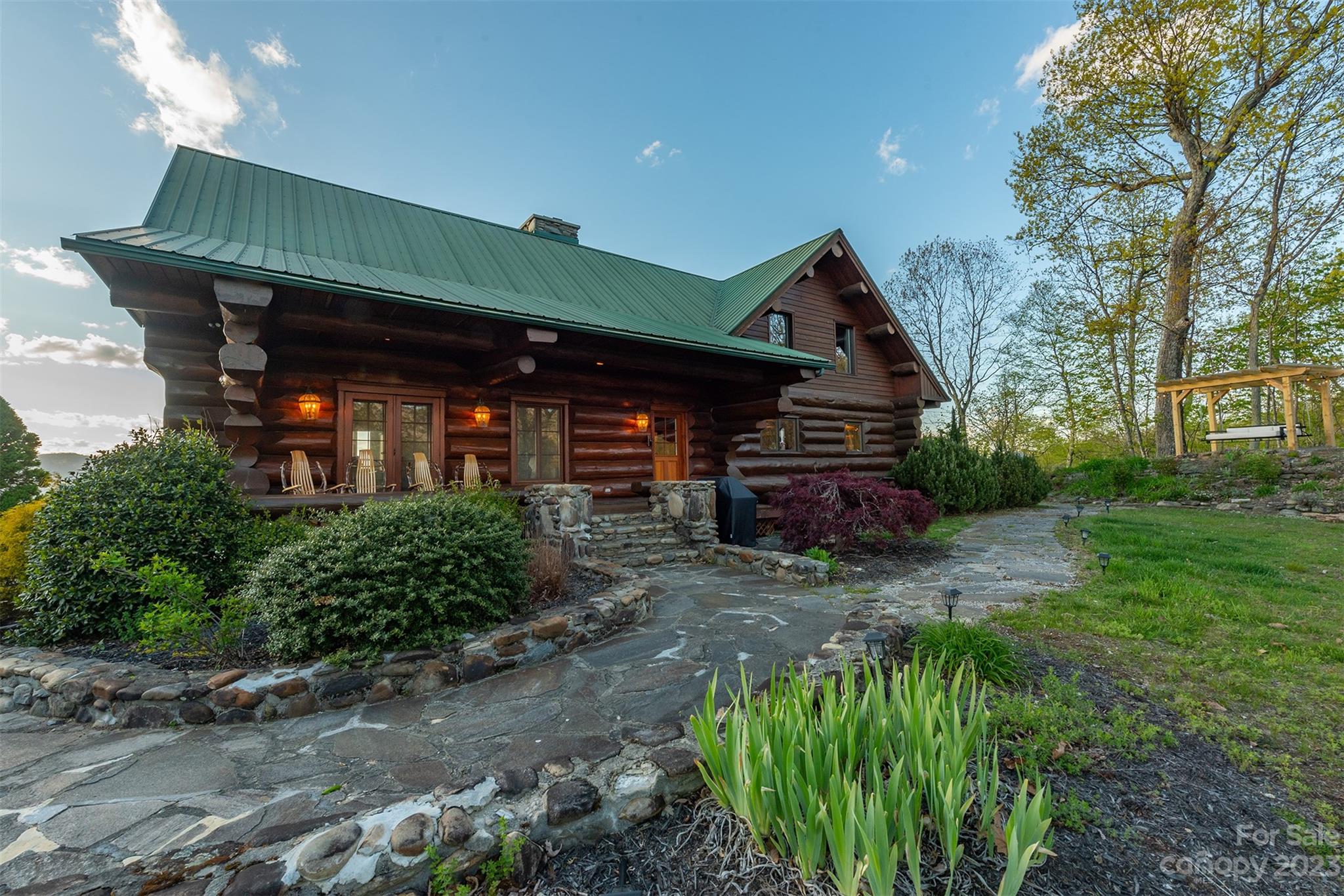 685 Talbot Drive Canton, NC 28716 - Photo 35 of 48 a front view of a house with a yard