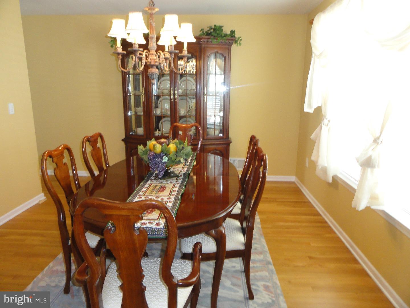 2 Richards Road Lawrenceville, NJ 08648 - Photo 3 of 16 Dining Room
