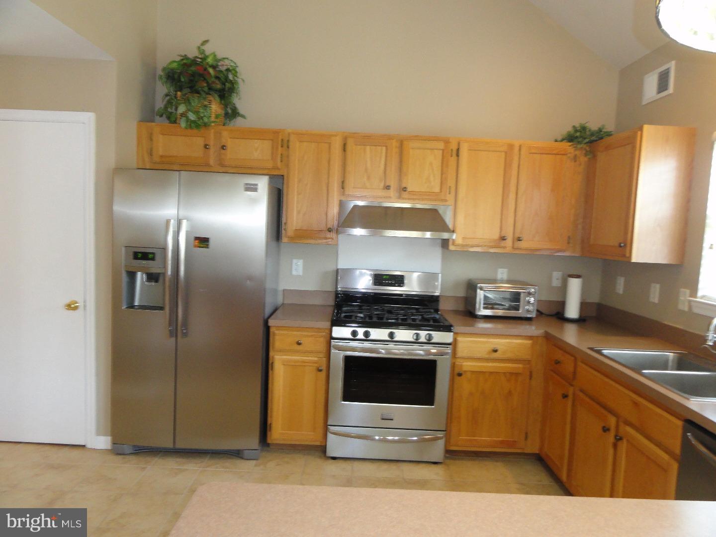 2 Richards Road Lawrenceville, NJ 08648 - Photo 4 of 16 Kitchen