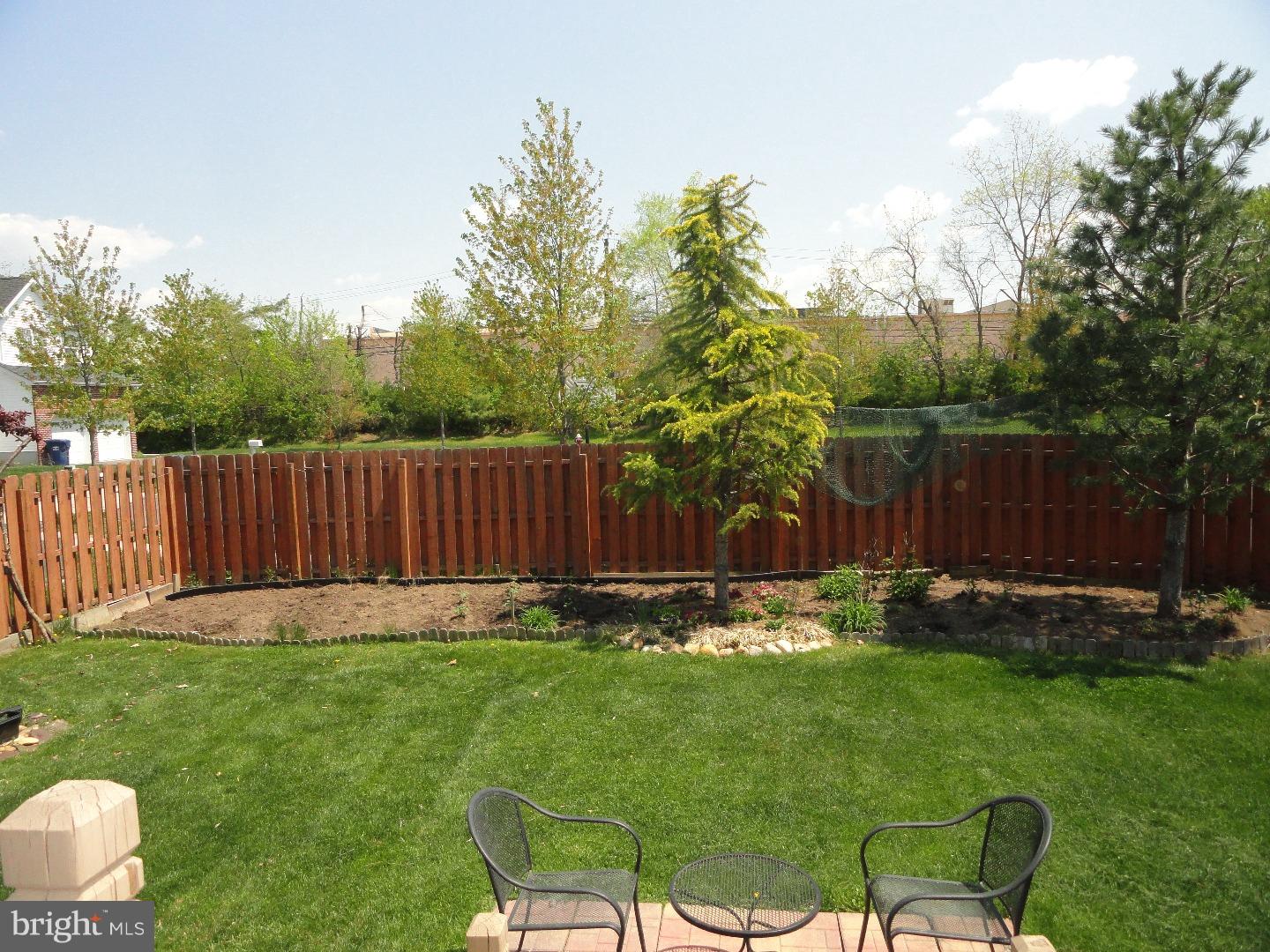 2 Richards Road Lawrenceville, NJ 08648 - Photo 7 of 16 Back Yard