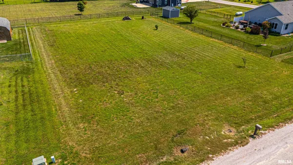 $39,000 | 1842 Castle Pine Place, Lincoln, IL 62656